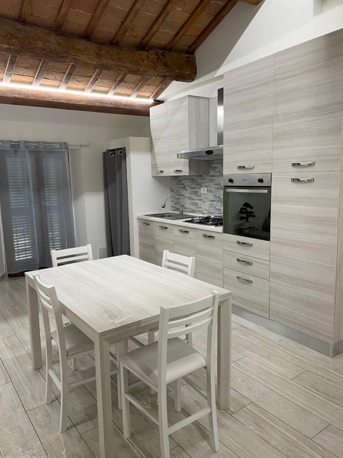 Appartamento "Il Portico" A Soli 8 Chilometri Da Imola E 7 Chilometri Da Faenza Dış mekan fotoğraf